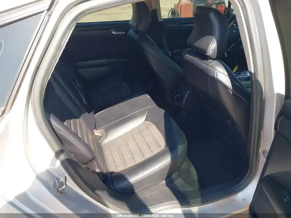 3FA6P0H78JR109689 2018 FORD FUSION - Image 8