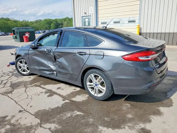 3FA6P0H78JR112978 2018 FORD FUSION - Image 2