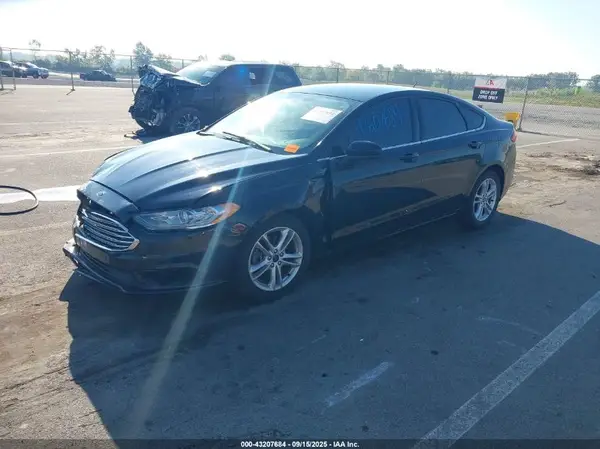 3FA6P0H78JR114410 2018 FORD FUSION - Image 2