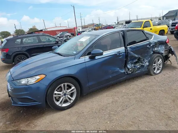 3FA6P0H78JR114956 2018 FORD FUSION - Image 2
