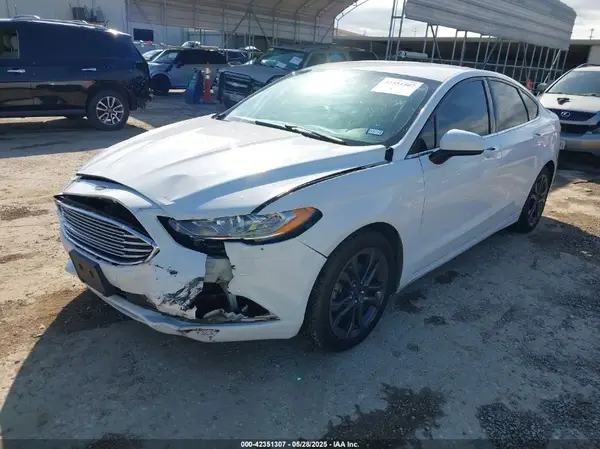 3FA6P0H78JR161095 2018 FORD FUSION - Image 2