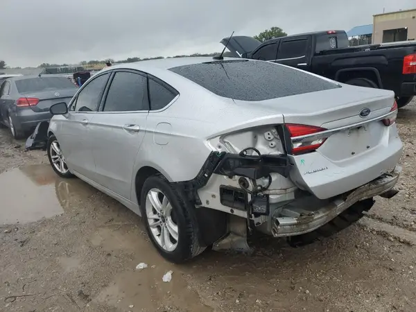3FA6P0H78JR182237 2018 FORD FUSION - Image 2