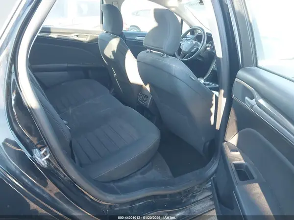 3FA6P0H78JR195621 2018 FORD FUSION - Image 8