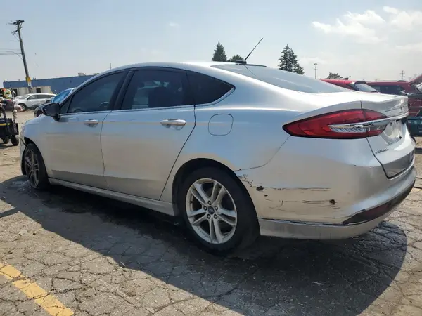 3FA6P0H78JR215737 2018 FORD FUSION - Image 2