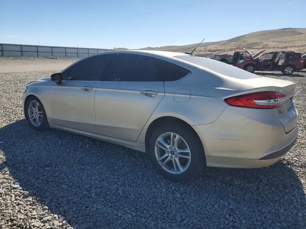3FA6P0H78JR221229 2018 FORD FUSION - Image 2