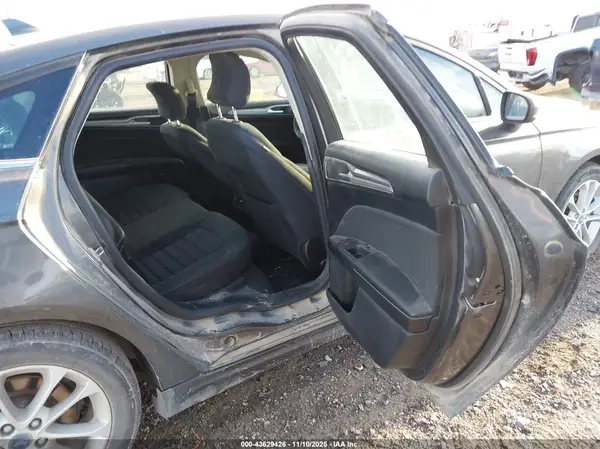 3FA6P0H78KR122041 2019 FORD FUSION - Image 8