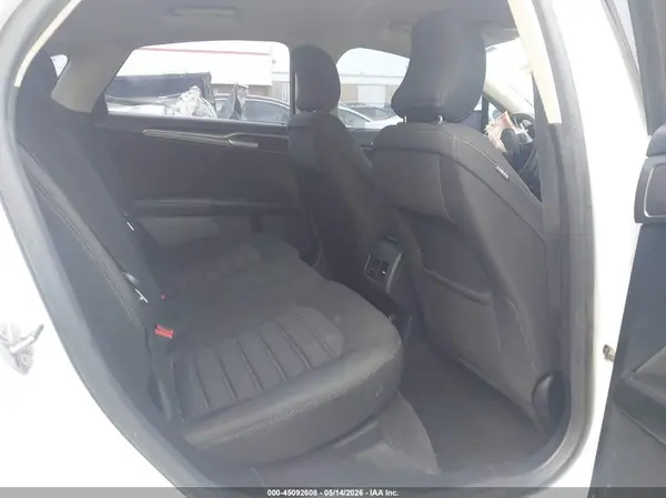 3FA6P0H78KR210118 2019 FORD FUSION - Image 8