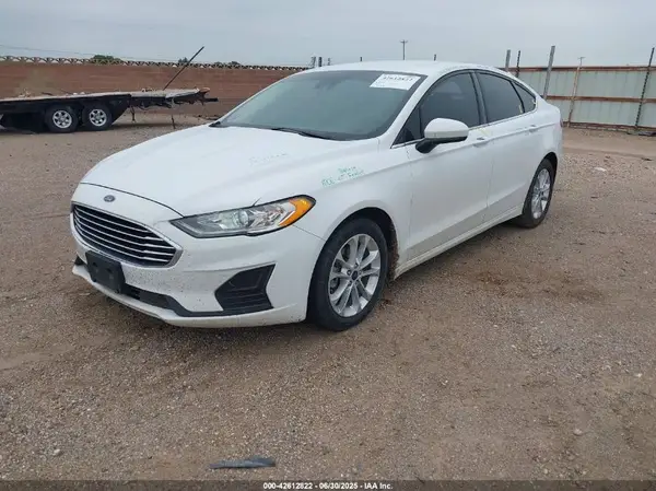 3FA6P0H78LR155557 2020 FORD FUSION - Image 2