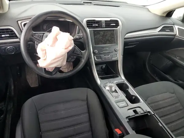 3FA6P0H78LR155638 2020 FORD FUSION - Image 8