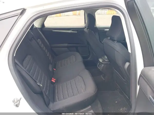 3FA6P0H79GR239201 2016 FORD FUSION - Image 8