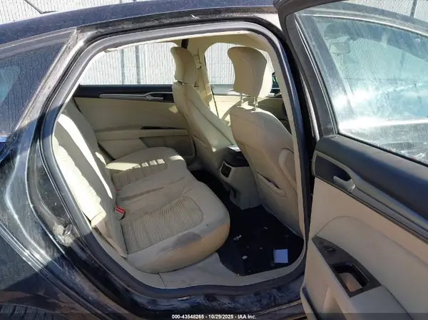 3FA6P0H79GR241076 2016 FORD FUSION - Image 8