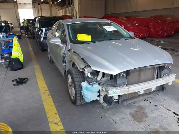 3FA6P0H79GR330808 2016 FORD FUSION - Image 1
