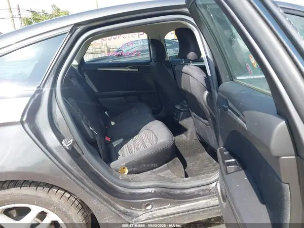 3FA6P0H79GR338990 2016 FORD FUSION - Image 8