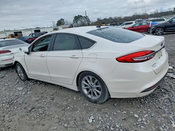 3FA6P0H79HR107556 2017 FORD FUSION - Image 2