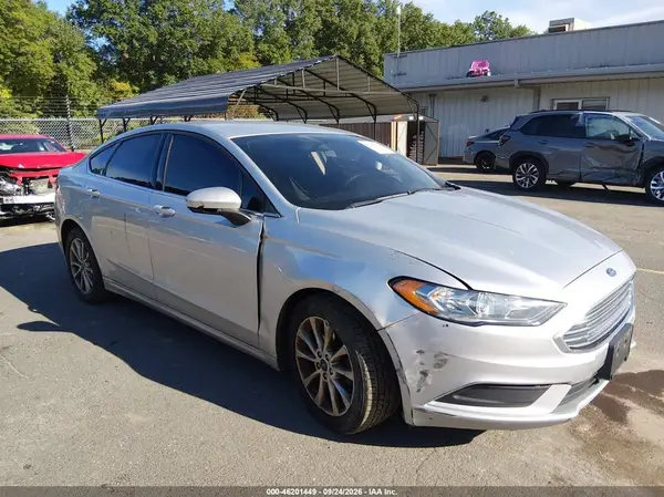 3FA6P0H79HR126253 2017 FORD FUSION - Image 1