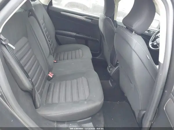 3FA6P0H79HR173685 2017 FORD FUSION - Image 8