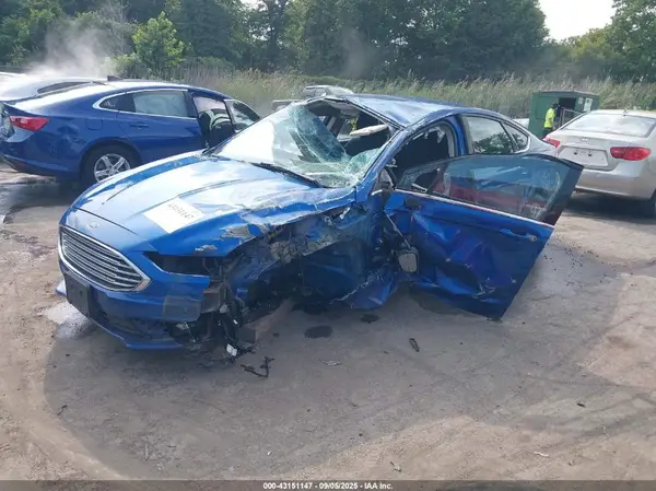 3FA6P0H79HR176635 2017 FORD FUSION - Image 2