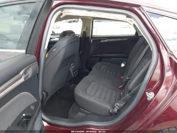 3FA6P0H79HR178952 2017 FORD FUSION - Image 8
