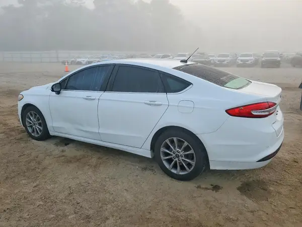 3FA6P0H79HR192639 2017 FORD FUSION - Image 2