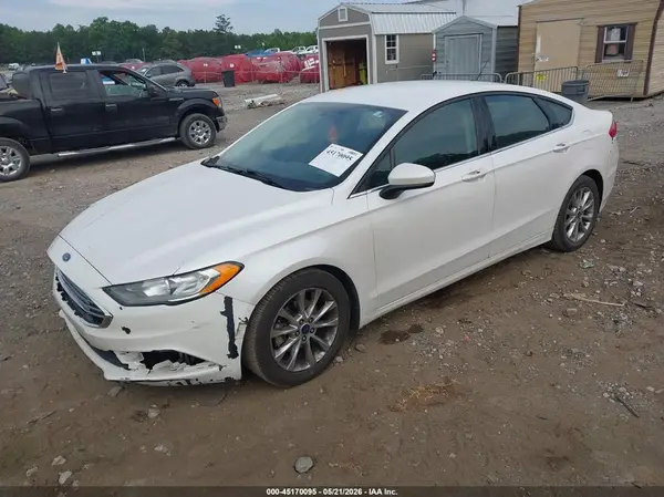 3FA6P0H79HR211979 2017 FORD FUSION - Image 2
