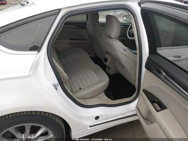 3FA6P0H79HR236686 2017 FORD FUSION - Image 8