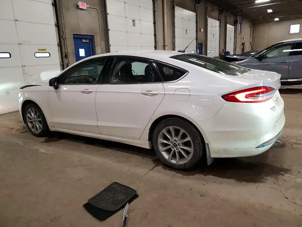 3FA6P0H79HR352552 2017 FORD FUSION - Image 2