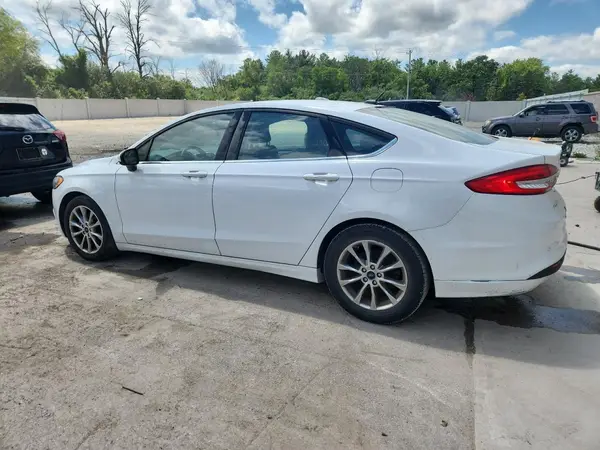3FA6P0H79HR355712 2017 FORD FUSION - Image 2