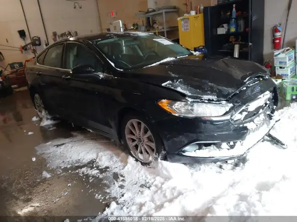3FA6P0H79HR395711 2017 FORD FUSION - Image 1