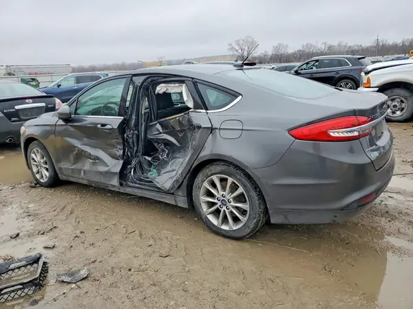 3FA6P0H79HR407291 2017 FORD FUSION - Image 2