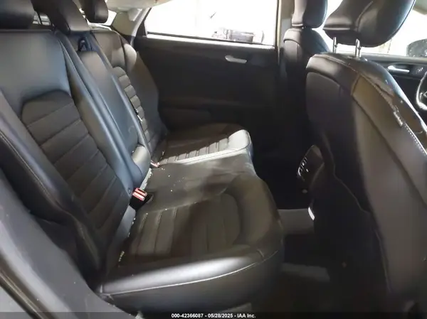 3FA6P0H79JR104047 2018 FORD FUSION - Image 8