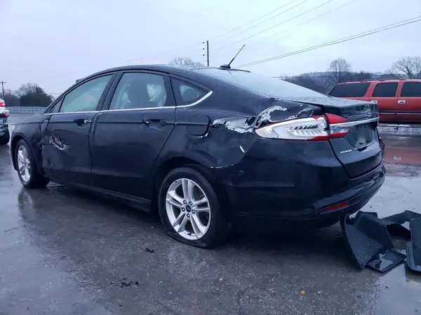 3FA6P0H79JR106980 2018 FORD FUSION - Image 2