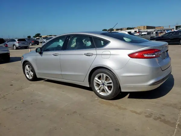 3FA6P0H79JR180125 2018 FORD FUSION - Image 2