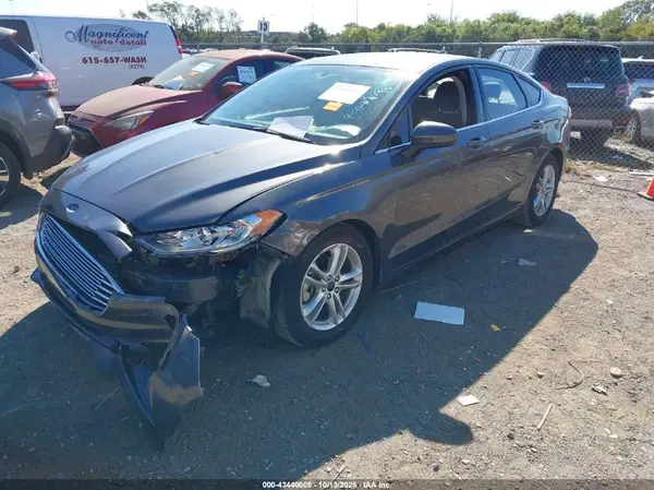 3FA6P0H79JR194686 2018 FORD FUSION - Image 2