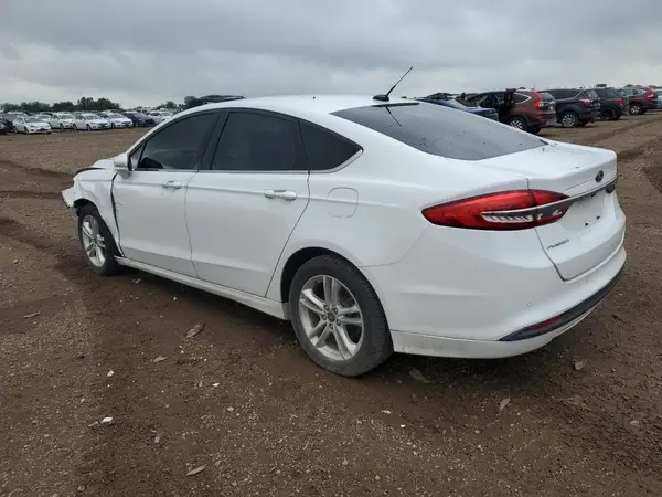3FA6P0H79JR257723 2018 FORD FUSION - Image 2
