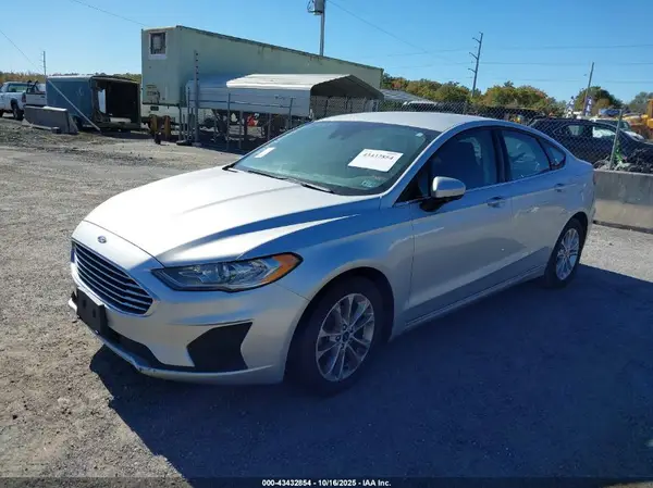 3FA6P0H79KR119522 2019 FORD FUSION - Image 2