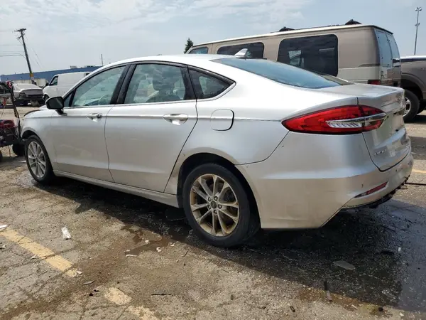 3FA6P0H79KR123327 2019 FORD FUSION - Image 2
