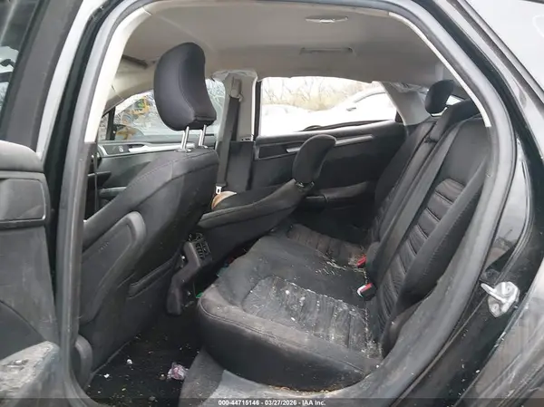 3FA6P0H7XGR112702 2016 FORD FUSION - Image 8