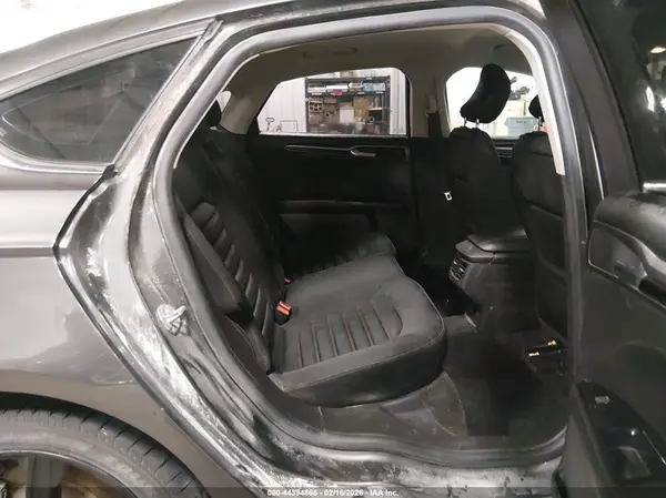 3FA6P0H7XGR115065 2016 FORD FUSION - Image 8