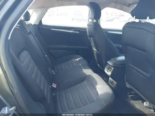 3FA6P0H7XGR116670 2016 FORD FUSION - Image 8