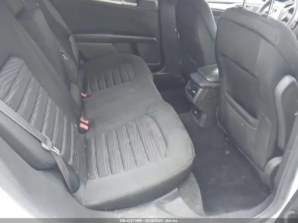 3FA6P0H7XGR123036 2016 FORD FUSION - Image 8