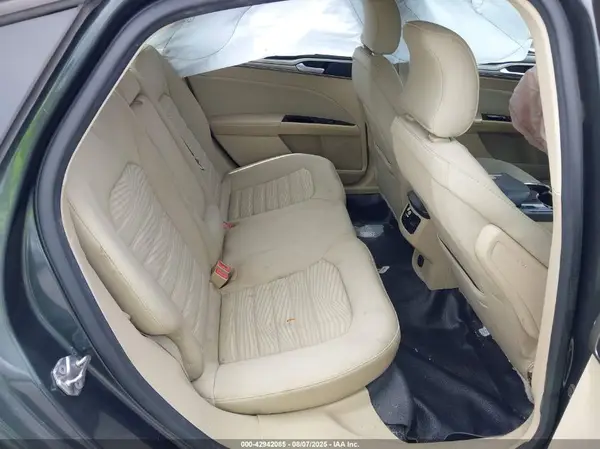 3FA6P0H7XGR146235 2016 FORD FUSION - Image 8