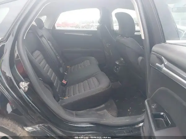 3FA6P0H7XGR152892 2016 FORD FUSION - Image 8
