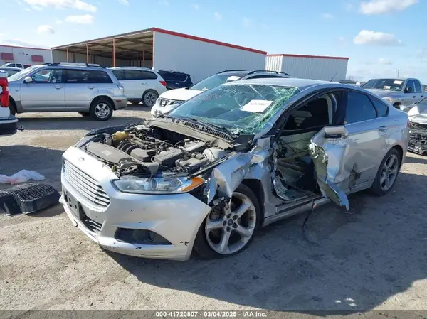 3FA6P0H7XGR160247 2016 FORD FUSION - Image 2