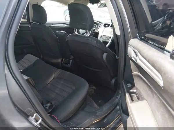 3FA6P0H7XGR165366 2016 FORD FUSION - Image 8