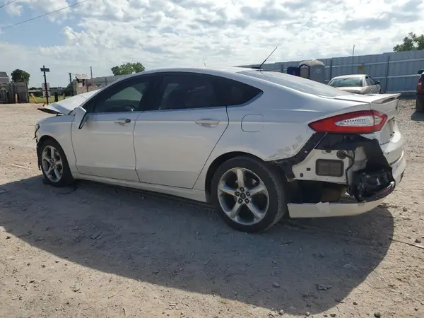 3FA6P0H7XGR178098 2016 FORD FUSION - Image 2