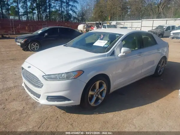 3FA6P0H7XGR211021 2016 FORD FUSION - Image 2