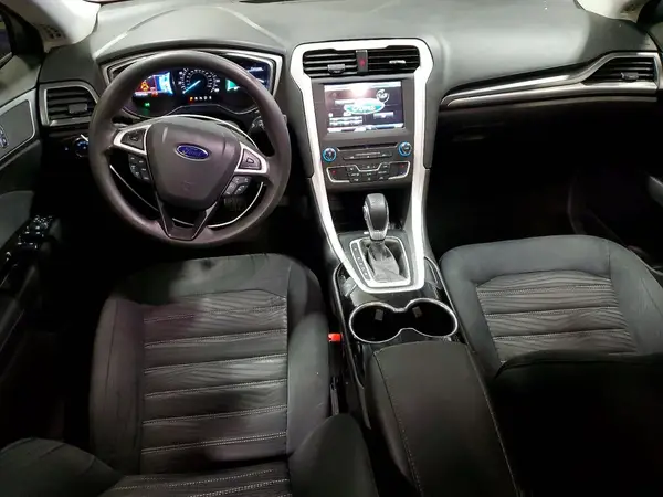 3FA6P0H7XGR212086 2016 FORD FUSION - Image 8