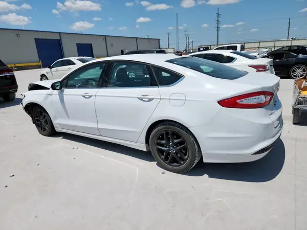3FA6P0H7XGR225355 2016 FORD FUSION - Image 2