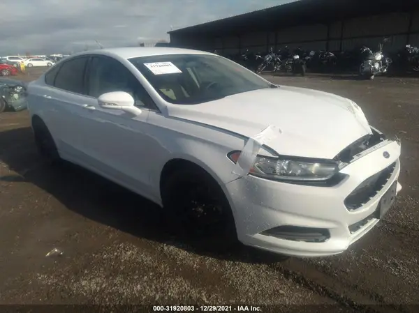 3FA6P0H7XGR225596 2016 FORD FUSION - Image 1