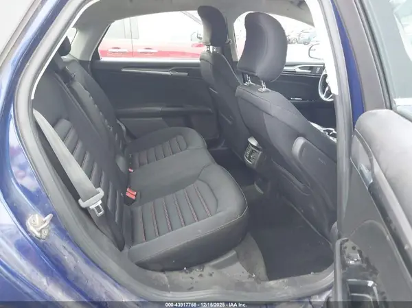 3FA6P0H7XGR231642 2016 FORD FUSION - Image 8